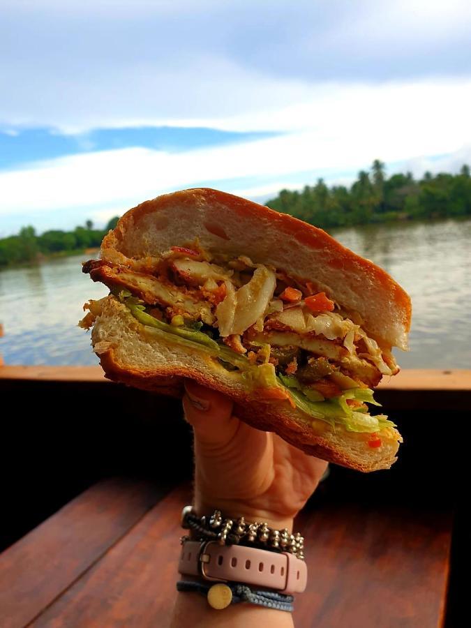 The Hideaway Hotel Kampot Ngoại thất bức ảnh